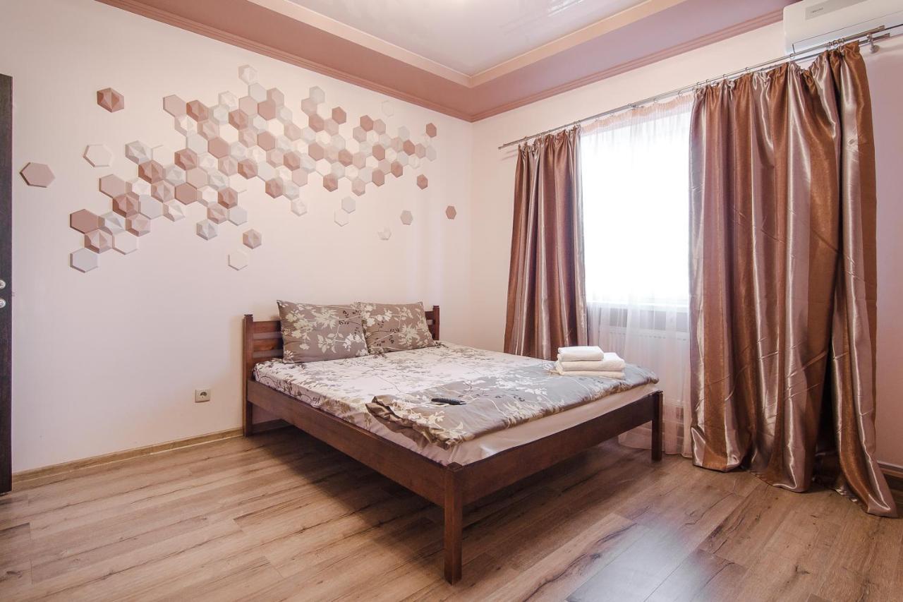 Rest Time Apartments オデッサ エクステリア 写真