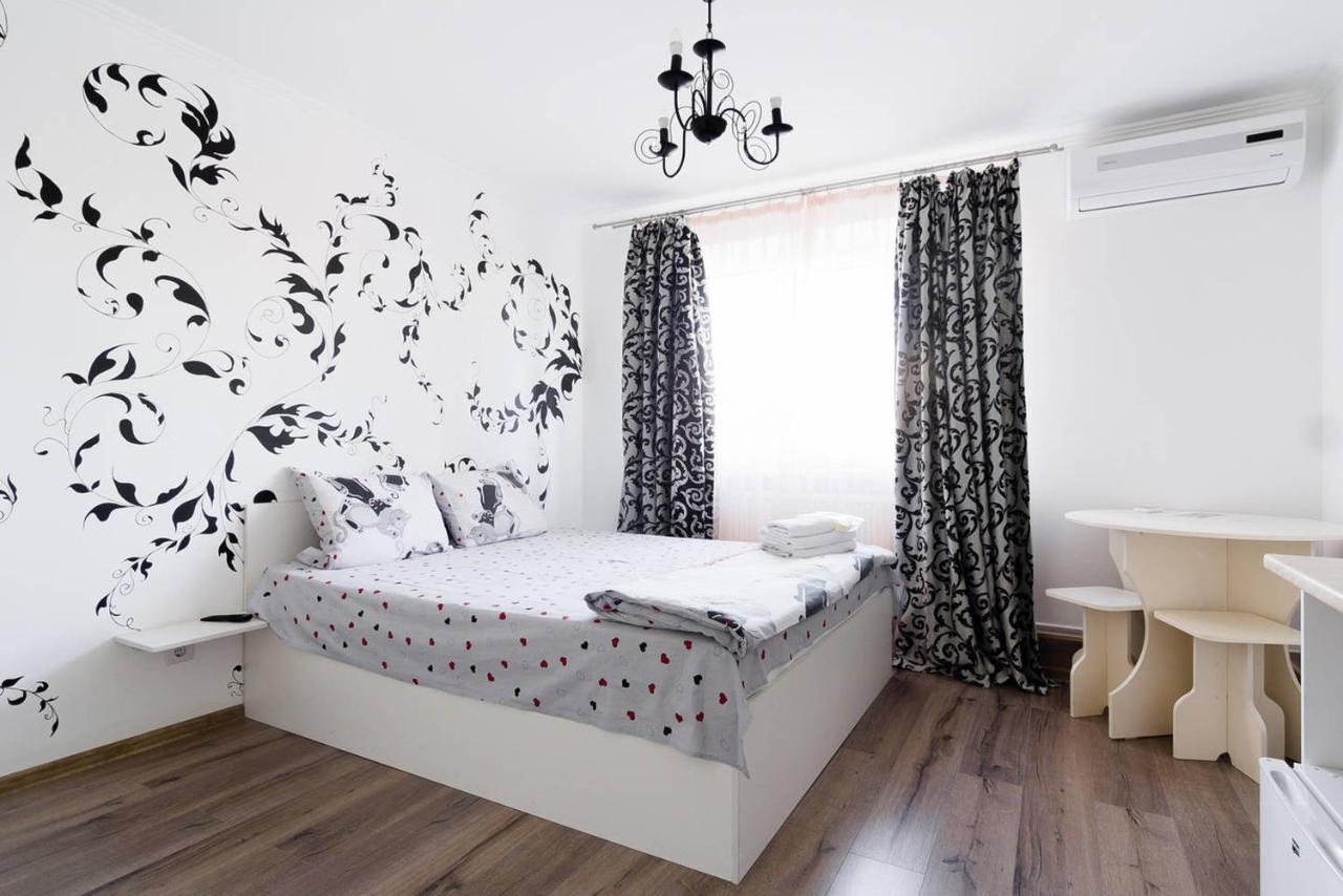 Rest Time Apartments オデッサ エクステリア 写真